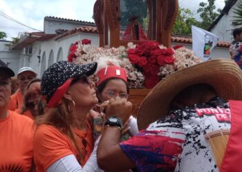 Betijoque | Sonaron duro las requintas y los tambores en la primera salida de San Benito
