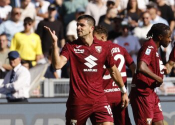 3-3. El Lazio amarga a Simeone en un partido de locura