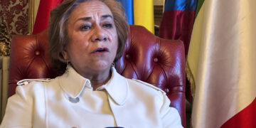 Canciller colombiana: «La presencia militar en el Caribe amenaza a los países de la región»