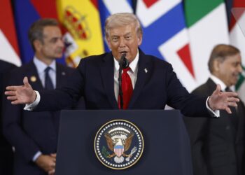 Trump defiende reconstrucción de Gaza, pero elude el reconocimiento de un Estado palestino