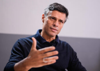 Maduro pide retirar la nacionalidad al opositor Leopoldo López por «llamado a invasión»