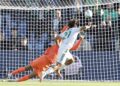 0-1. Dybala mantiene al Roma en lo más alto