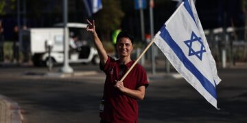 Hamás confirma la liberación de 20 rehenes en manos del grupo