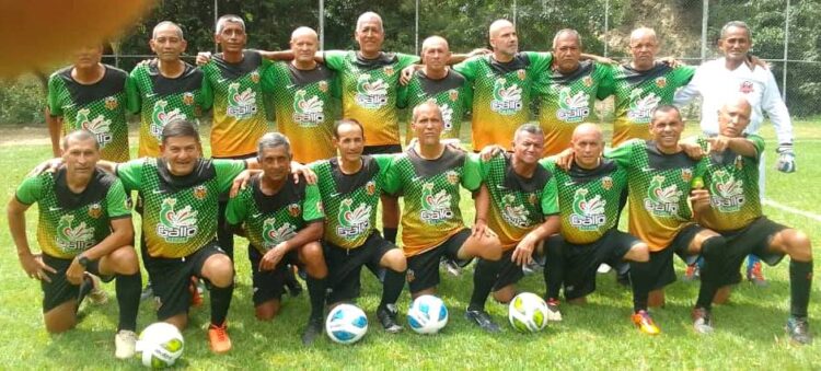 Calle Valera lidera la clasificación con 12 puntos, seguido por Italven con 10 puntos y Trujillo con 9 puntos (Fotos Hablemos de Deporte).