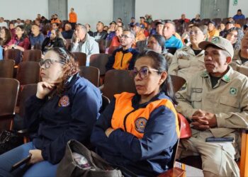 Realizan IV Jornada Educativa por la Reducción de Riesgo de Desastres en Mérida