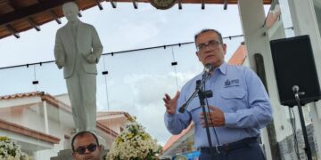 Autoridades de Trujillo gestionan habilitación del aeropuerto de Valera para vuelos internacionales ante la canonización de JGH