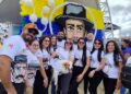 TRUJILLO | Artistas venezolanos rinden un solemne homenaje a San JGH con un monumental mural de más de 17 mil globos