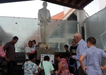 Peregrinos de todo el mundo convergen en Isnotú en honor a José Gregorio Hernández