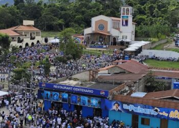 Obispo de Trujillo en Isnotú: «Que Dios bendiga a este país que necesita ser curado de tantas enfermedades que no nos dejan vivir en comunión»