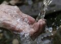 Acceso al agua potable en zonas rurales andinas: soluciones comunitarias frente a la escasez