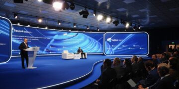 Putin responde a Trump que Rusia no es un «tigre de papel» y enumera logros en el frente