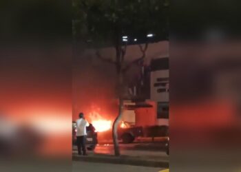 La Fiscalía de Ecuador abre una investigación por la explosión de carro bomba en Guayaquil