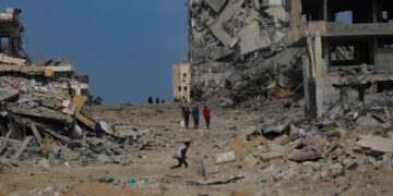 El acuerdo de alto el fuego comenzó en Gaza, anuncia el Ejército israelí