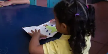 Educadores advierten que eliminar tareas escolares agudizará fallas en competencias básicas