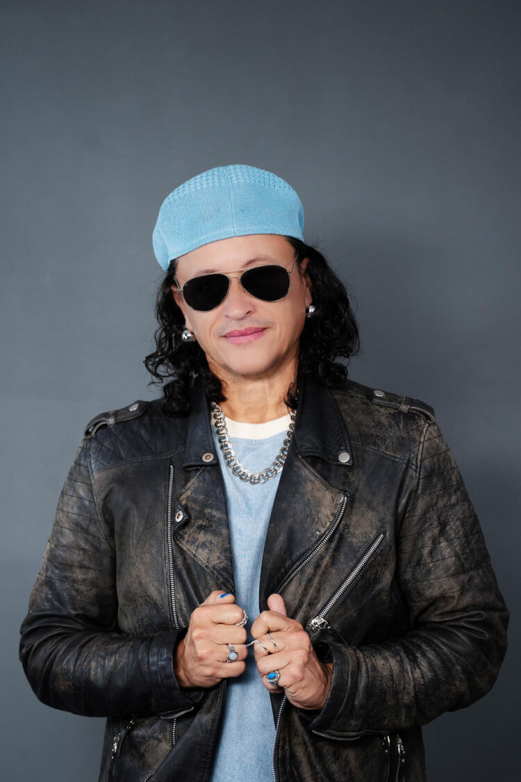 Fotografía cedida por Telemundo del cantante puertorriqueño Elvis Crespo, quien será reconocido con el Premio Billboard Salón de la Fama durante los Premios Billboard de la Música Latina 2025, el próximo 23 de octubre en Miami (EE.UU). EFE/ Telemundo