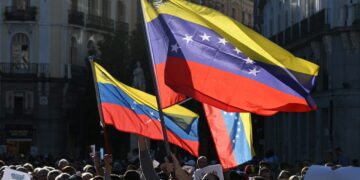 Venezuela, entre los países con más migrantes que logran regularizar su situación en España
