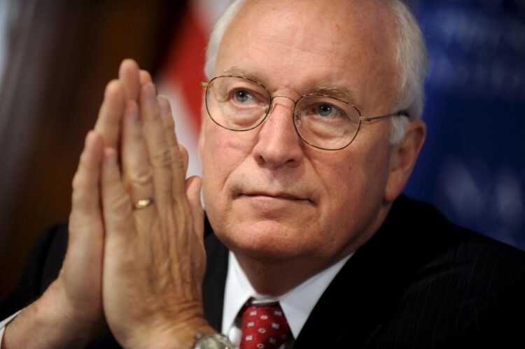 Imagen de 2009 del exvicepresidente de EE.UU., Dick Cheney. EFE/Shawn Thew.