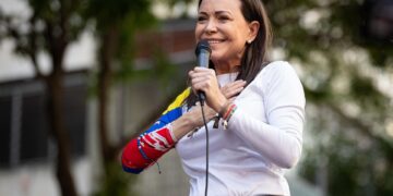 Machado dice a Noboa que el día de la entrega de su Nobel será «histórico» para la región