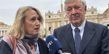 Un libro revela la intrahistoria del Cónclave: Robert Prevost nunca tuvo rivales