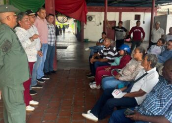 Alcaldesa de La Ceiba presidió reunión con integrantes del Área de Defensa Integral