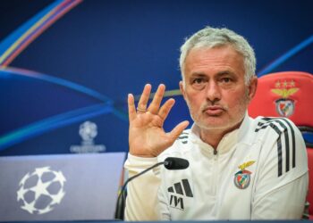 Mourinho cree que el Benfica debe prestar «máxima atención» a Alejandro Grimaldo