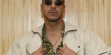 Manuel Medrano celebra diez años en los escenarios en su «amado» México