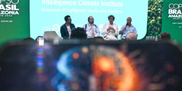 La COP30 avanza en transición energética mientras negocia incluir la guerra comercial en agenda