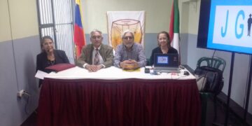 Conversatorio sobre JGH en el Colegio Ignacio Martin Burk