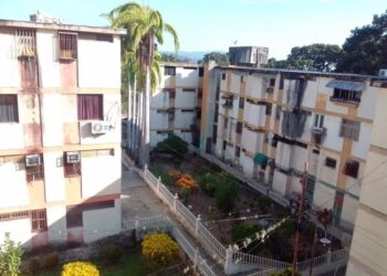 Voceros comunales de Bella Vista llaman a votar por el proyecto comunal “impermeabilización de los Bloques 1-2-3”