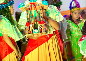 Danza, música y tradición en Valera para honrar el Día del Abrazo en Familia desde el CIAV