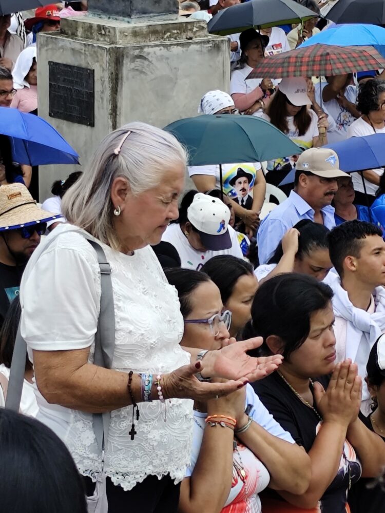 Nuncio Apostólico en Isnotú pidió a devotos de San JGH ser «guías de paz»