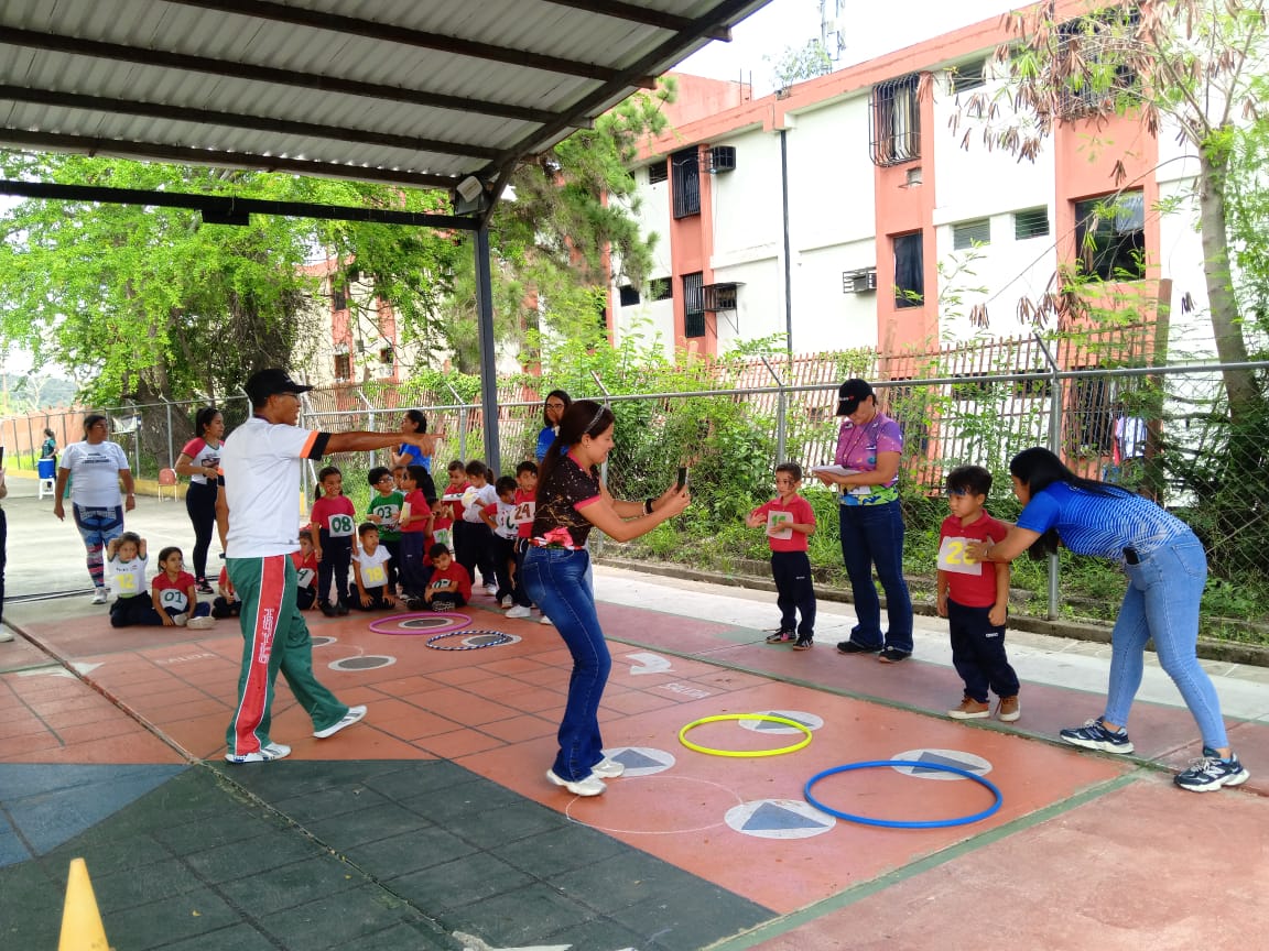 Las Lomas realiza maratón deportivo en homenaje a Jesús Vethencourt
