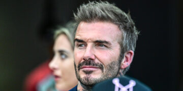 Beckham, nombrado caballero por el rey Carlos III
