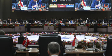 Sánchez apela al diálogo para solucionar el nuevo episodio en la crisis EE.UU.-Venezuela