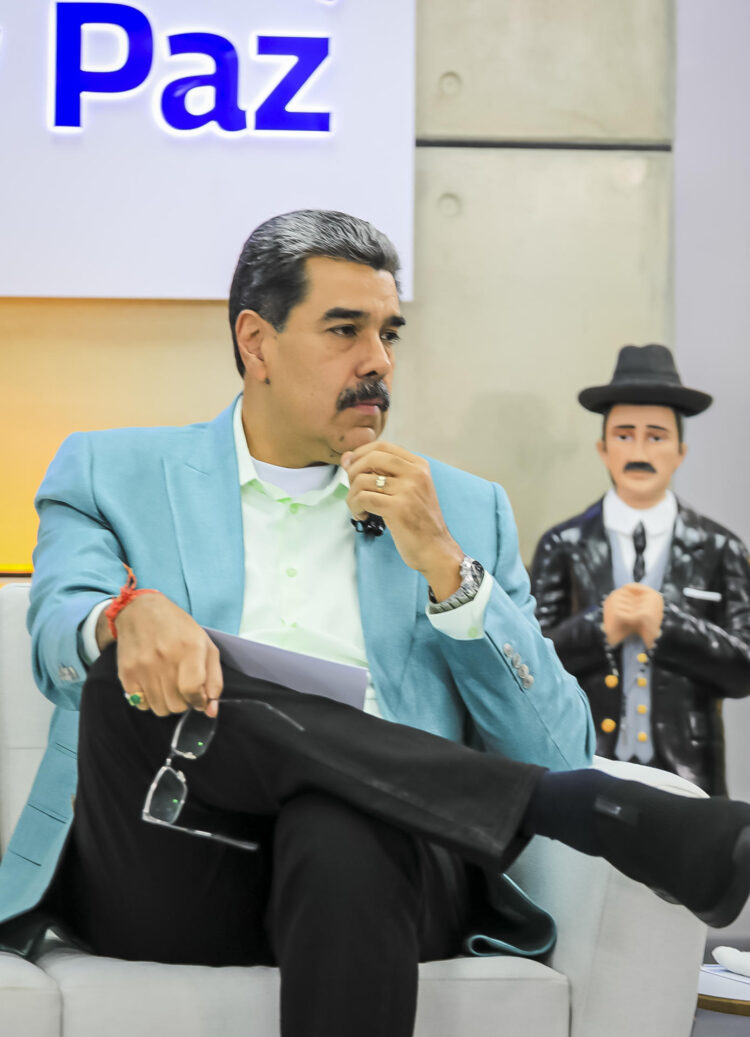 Fotografía cedida del presidente de Venezuela, Nicolás Maduro, en un acto de Gobierno, en Caracas (Venezuela). EFE/ Palacio Miraflores