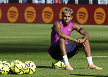 El Barça sostiene que la RFEF fue informada «de inmediato» del tratamiento a Lamine Yamal