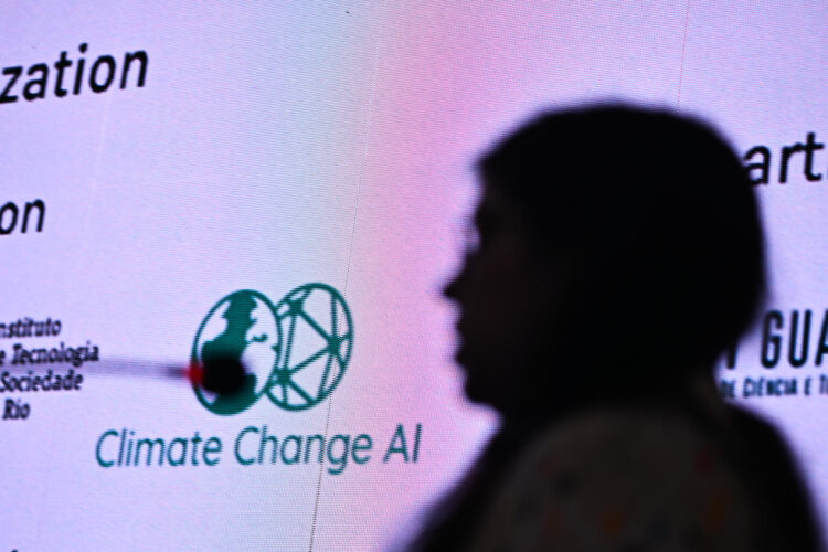 Musk impulsa su IA, Waymo aventaja a Tesla y otros clics tecnológicos en América