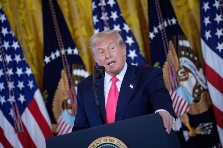 Foto de archivo del presidente Estados Unidos Donald Trump. EFE/YURI GRIPAS