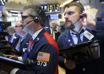 Wall Street abre en verde a la espera de los resultados de Nvidia, que sube un 2,11 %