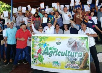 Beneficio para todos: Acreditados Consejos Campesinos del municipio La Ceiba 