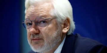 Suecia desestima denuncia de Assange contra la Fundación Nobel por premio a María Corina Machado