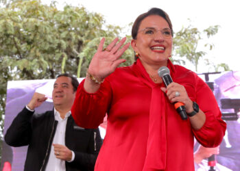 Honduras aguarda conteo especial entre pedido de “voto por voto” y resguardo del material
