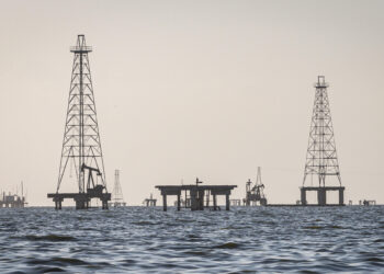 El negocio petrolero de Venezuela, entre el repunte productivo y la presión de EE.UU.