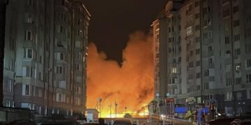 Ucrania bajo los ataques rusos contra el sistema energético: 16 horas de oscuridad al día