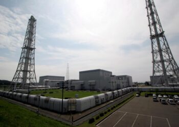 Japón se dispone a reactivar la mayor central nuclear del mundo tras visto bueno local