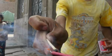 Especialistas advierten sobre los riesgos del uso de pirotecnia en menores de edad