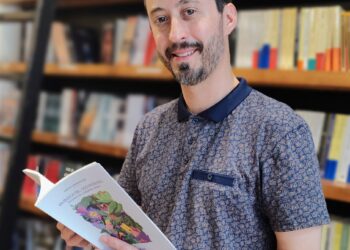 El tachirense Gustavo Contreras León presenta «En busca del oso frontino», publicado en Buenos Aires