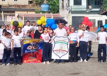 IEE “Luis Razetti” de Motatán celebró su tradicional “Parrandón Navideño 2025”