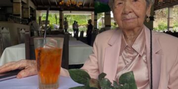 Profesora y poetisa Aleida de Colmenares continúa produciendo belleza musical a sus noventa años