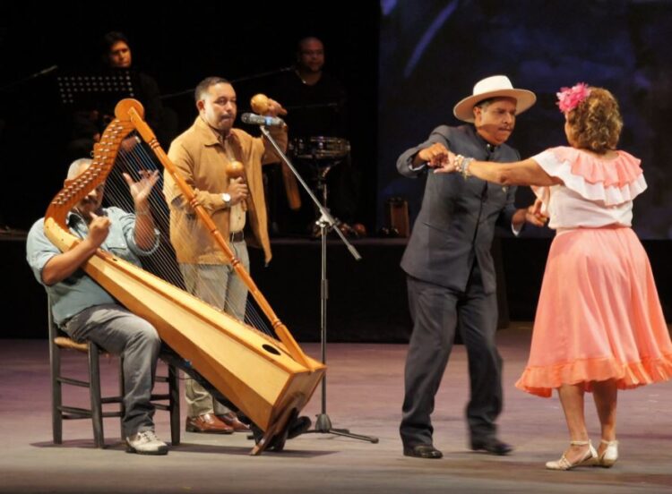 El joropo es una de las expresiones más emblemáticas de la identidad cultural de Venezuela